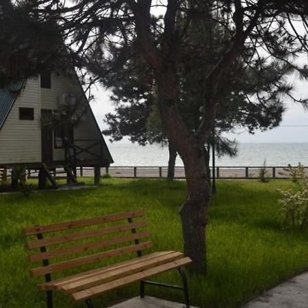 Kyalasur Hotel Сухум Экстерьер фото