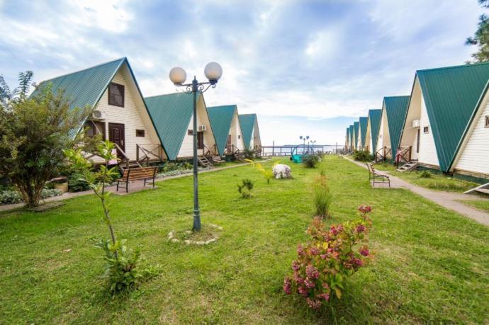 Kyalasur Hotel Сухум Экстерьер фото