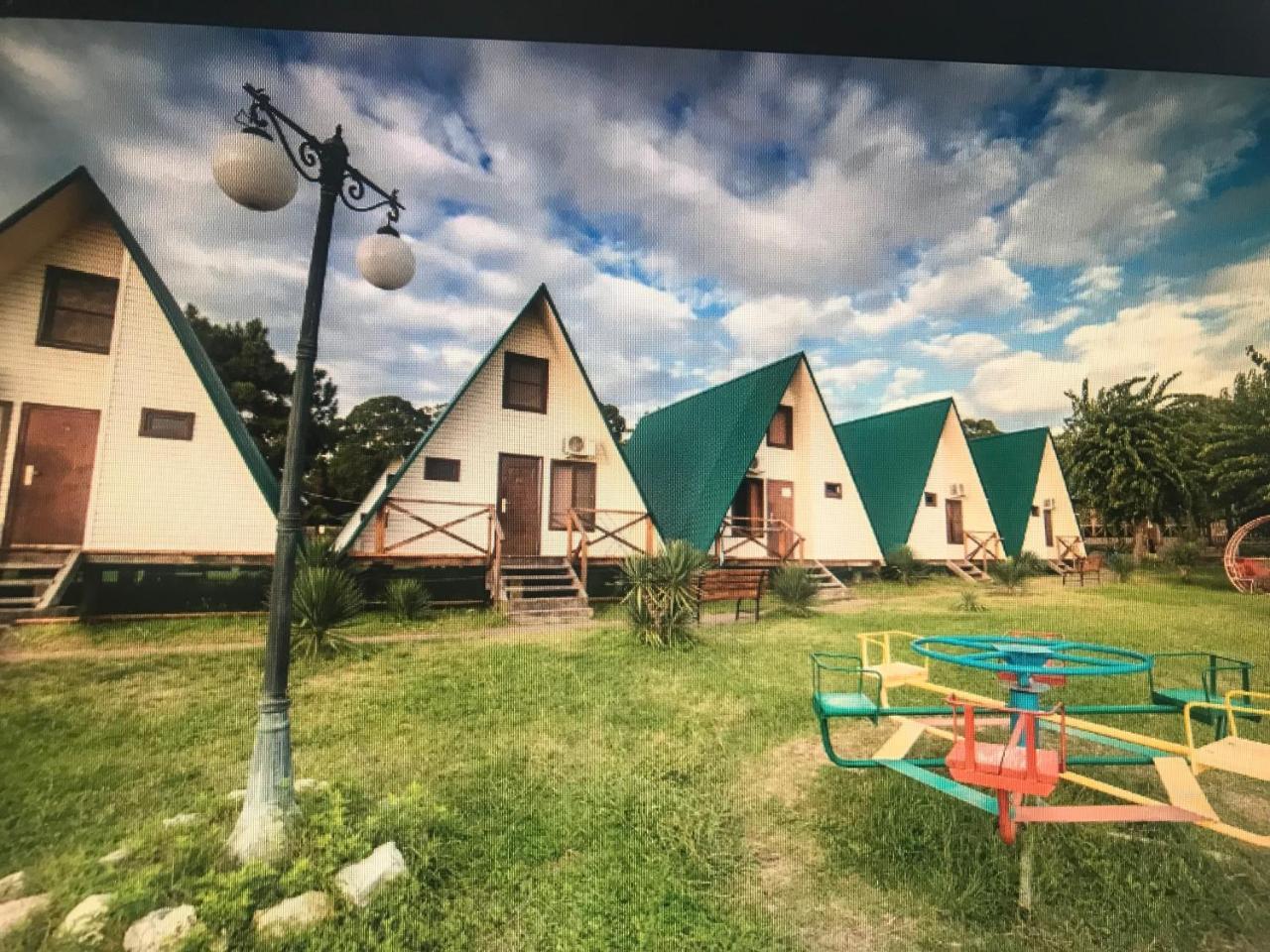 Kyalasur Hotel Сухум Экстерьер фото